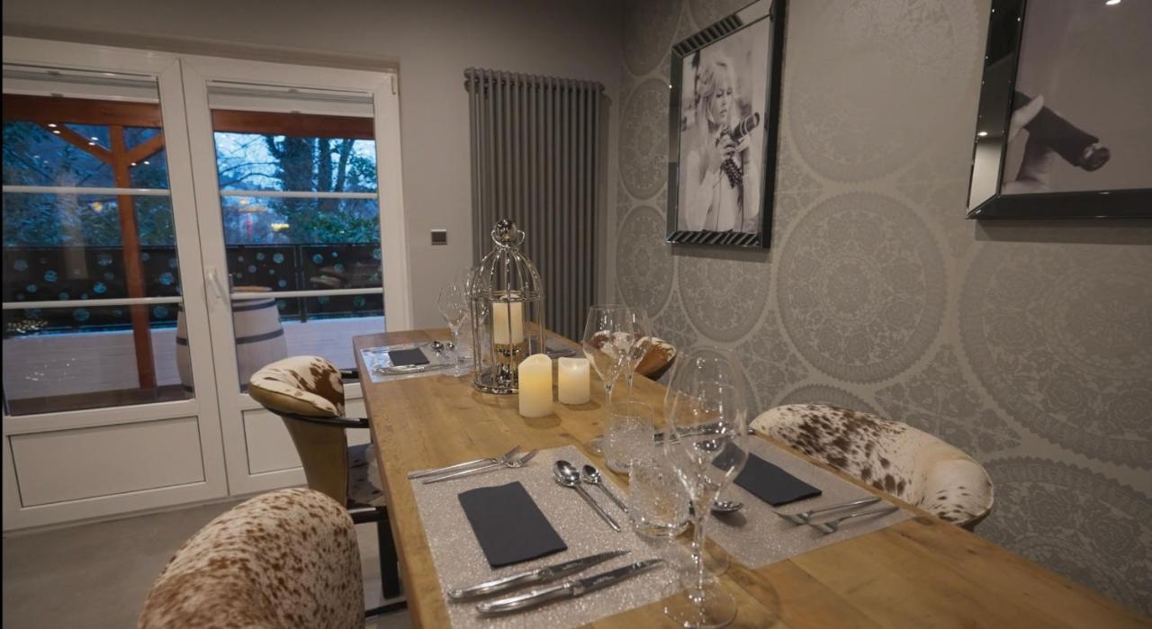 Les Suites M Wanze Exterior foto